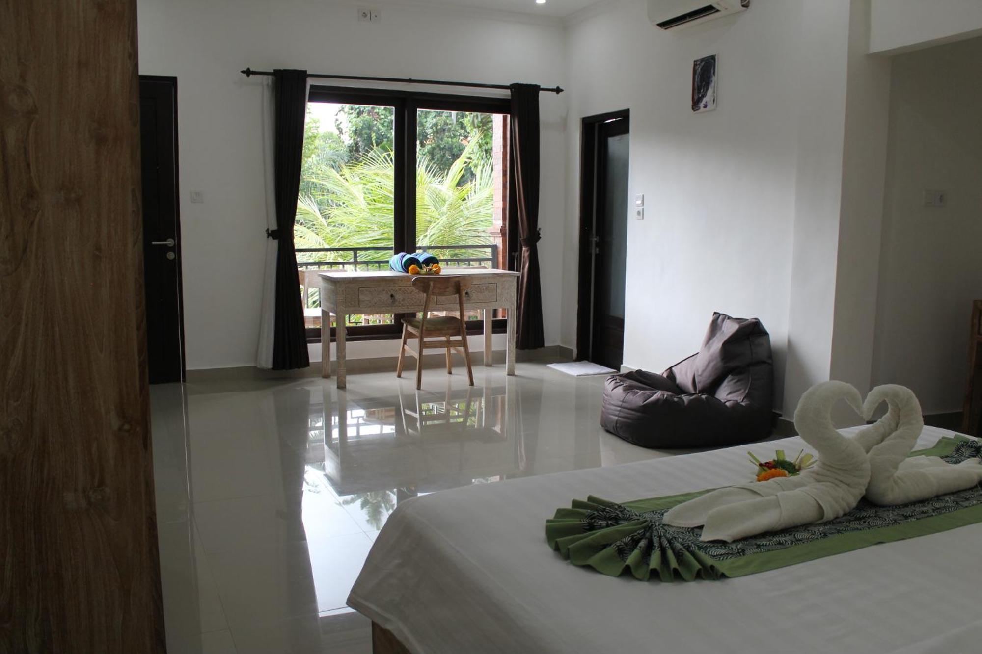 Hanaka Riverside Ubud Exterior photo